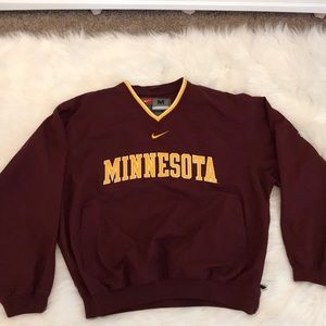 Minnesota Gophers Nike pullover. Color is maroon.